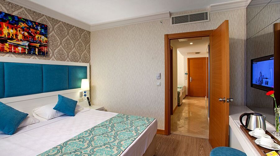 Heaven Beach Resort & Spa