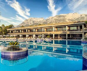 Kimeros Park Holiday Village