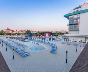 Sensitive Premium Resort