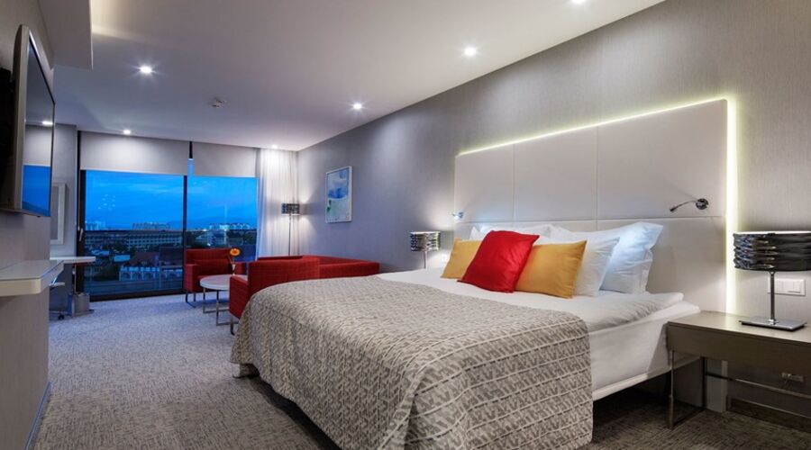 The Sense Deluxe Hotel