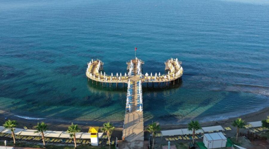 Vikingen Infinity Resort & Spa