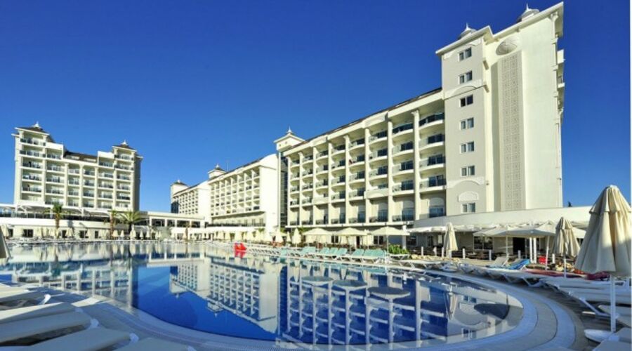 Lake & River Side Hotel & Spa