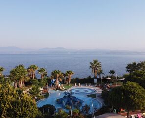 Pine Bay Holiday Resort