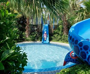 Pine Bay Holiday Resort