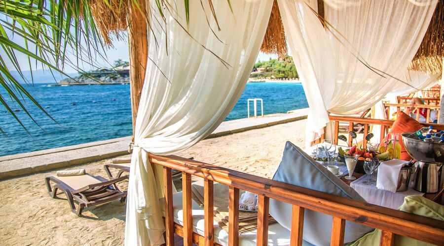 Pine Bay Holiday Resort