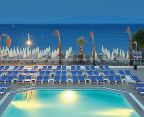 Petunya Beach Resort