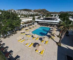 Petunya Beach Resort