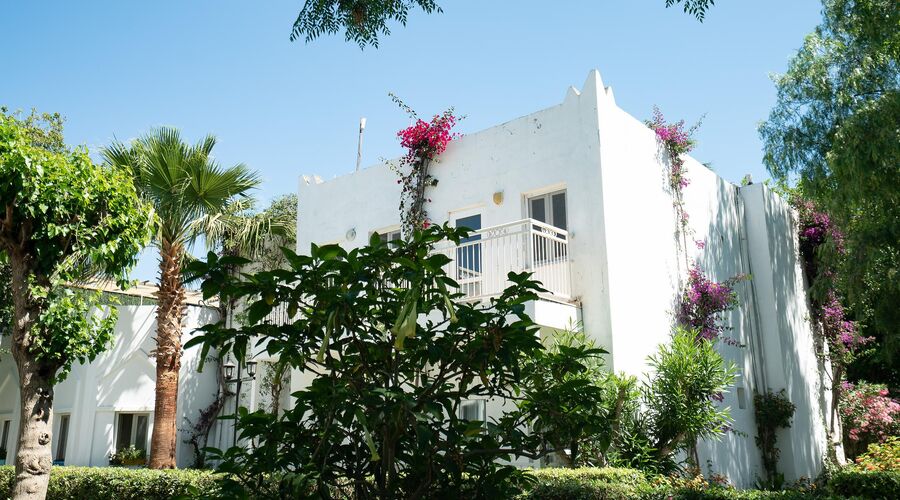 Petunya Beach Resort