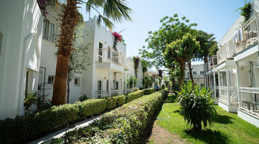 Petunya Beach Resort