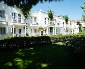 Petunya Beach Resort