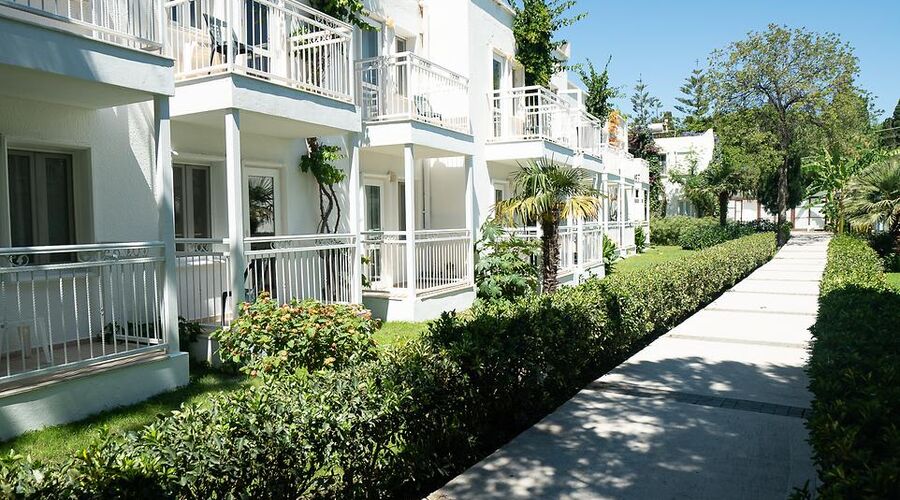 Petunya Beach Resort