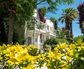 Petunya Beach Resort