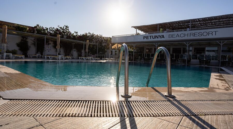 Petunya Beach Resort