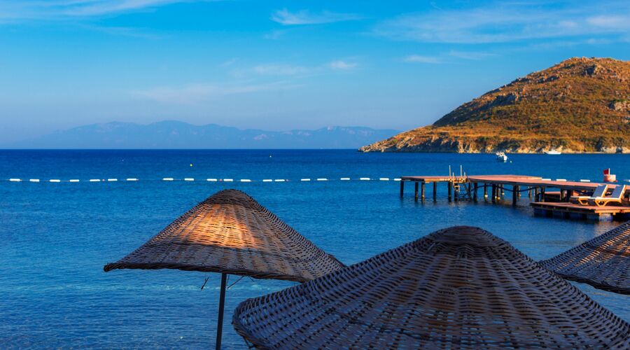 Liv Hotel By Bellazure