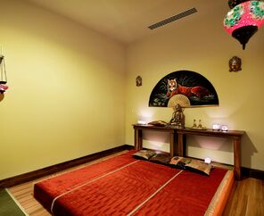 Crystal Green Bay Resort&Spa