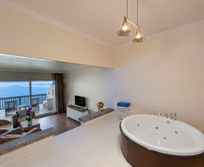 Sarpedor Boutique Hotel