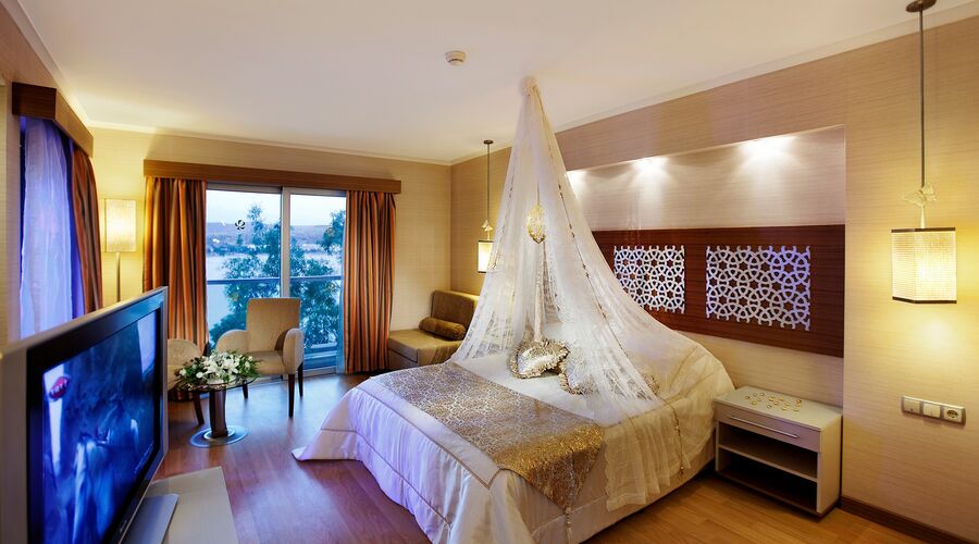 Royal Asarlık Beach Hotel & Spa