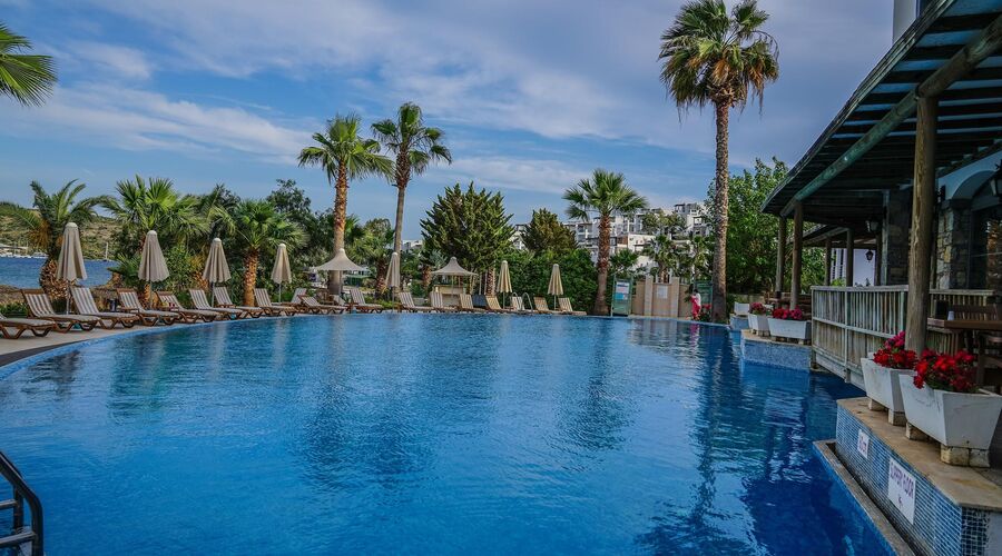 Costa 3s Bitez Beach