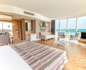 Sherwood Exclusive Lara