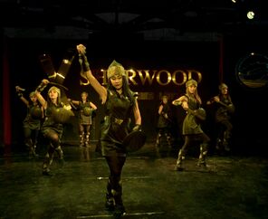 Sherwood Exclusive Lara