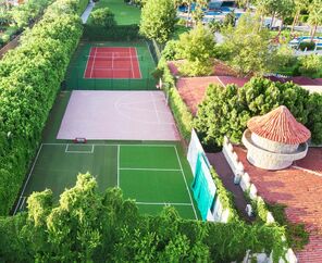 Sherwood Exclusive Lara