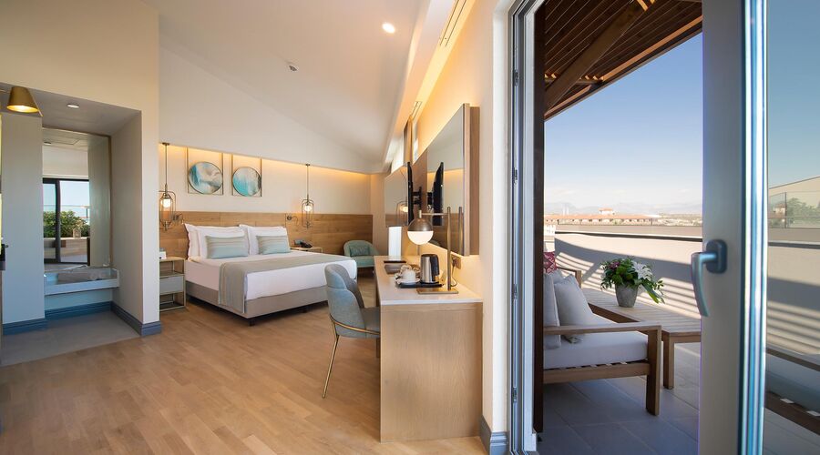 Miramare Beach Hotel