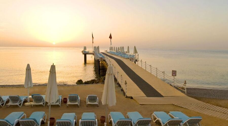 Amara Luxury Resort& Villas