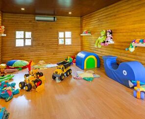 Amara Luxury Resort& Villas