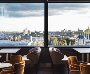 11 Mirrors Design Hotel