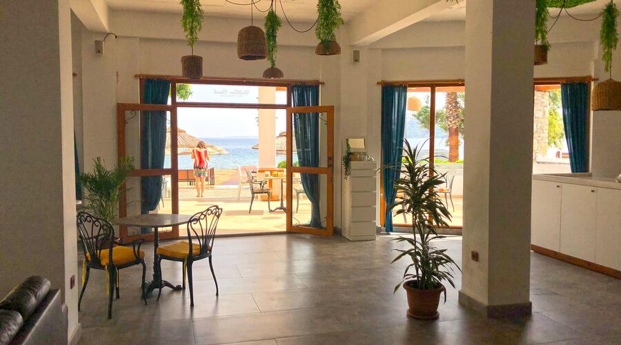 Butikhan Beach Hotel