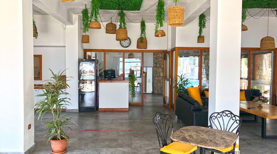 Butikhan Beach Hotel