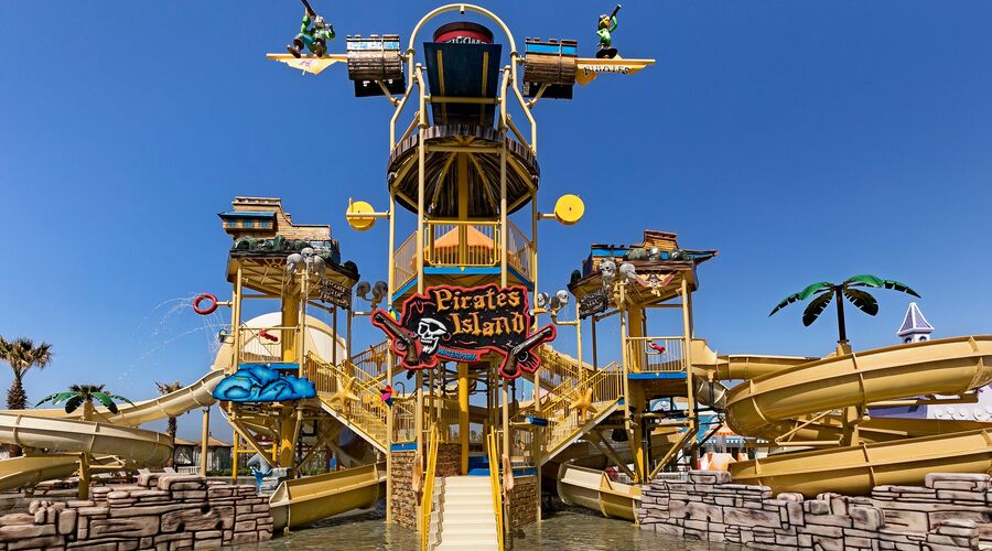 Titanic Mardan Palace