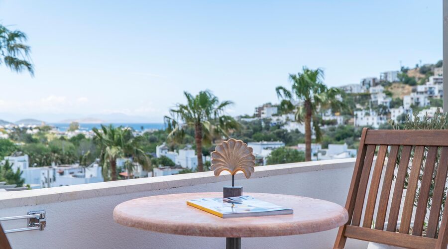 Elementa Boutique Hotel