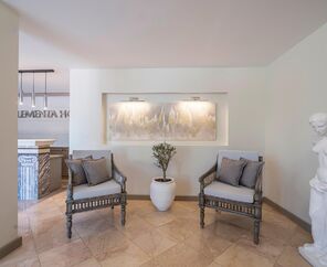 Elementa Boutique Hotel