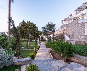 Elementa Boutique Hotel