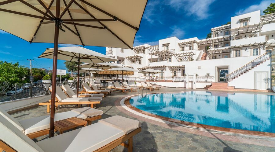 Elementa Boutique Hotel