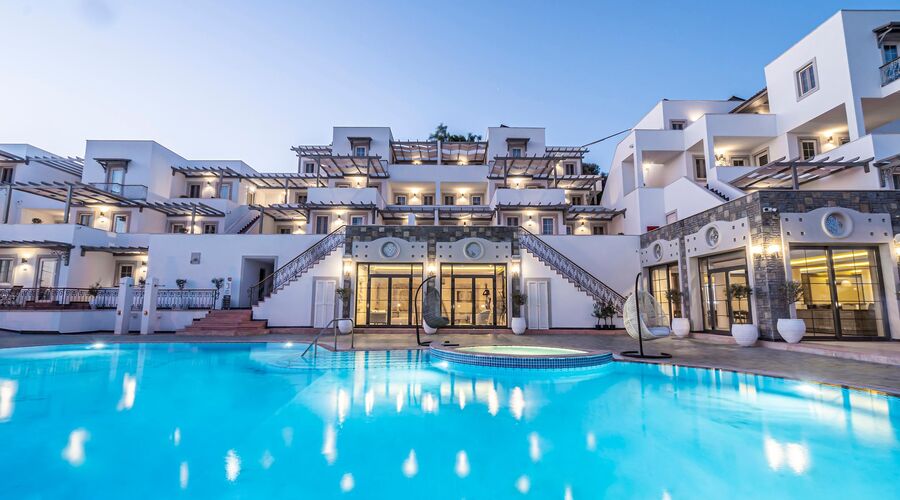 Elementa Boutique Hotel