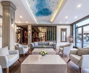 Elementa Boutique Hotel