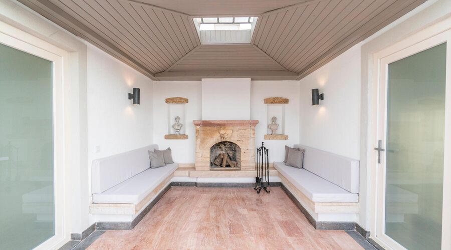 Elementa Boutique Hotel