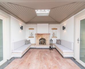 Elementa Boutique Hotel