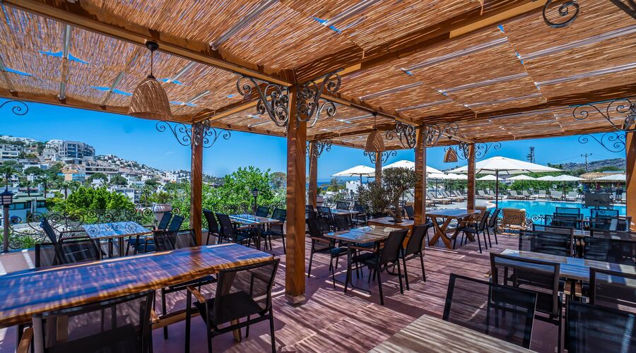 Elementa Boutique Hotel