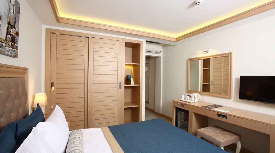 DoubleTree By Hilton Bodrum Marina Vista