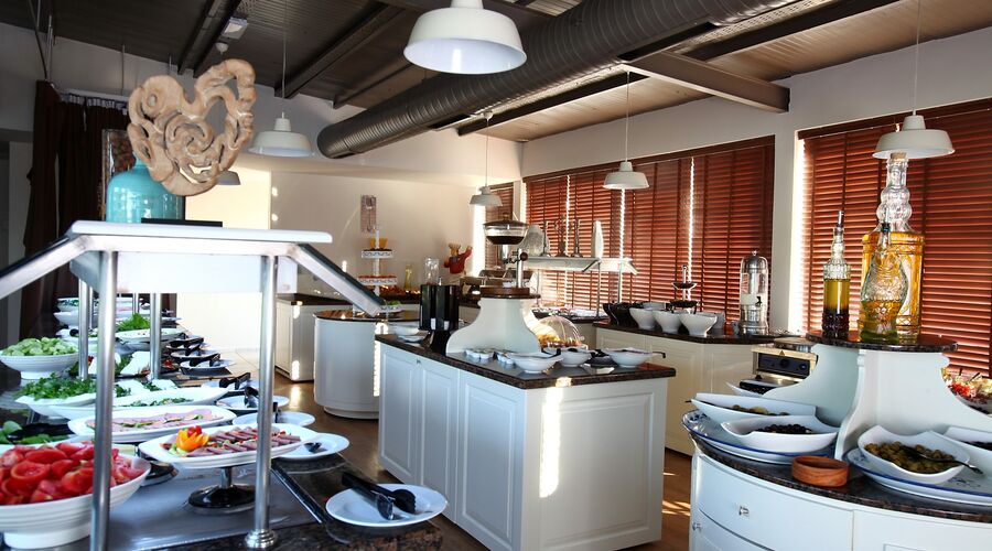 DoubleTree By Hilton Bodrum Marina Vista