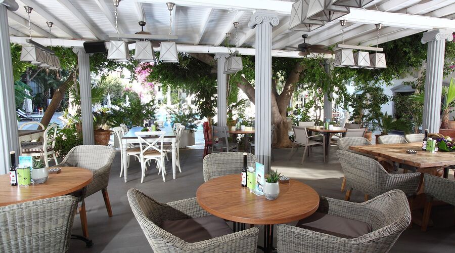 DoubleTree By Hilton Bodrum Marina Vista