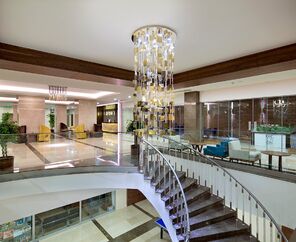 Ramada Resort By Wyndham Kuşadası & Golf