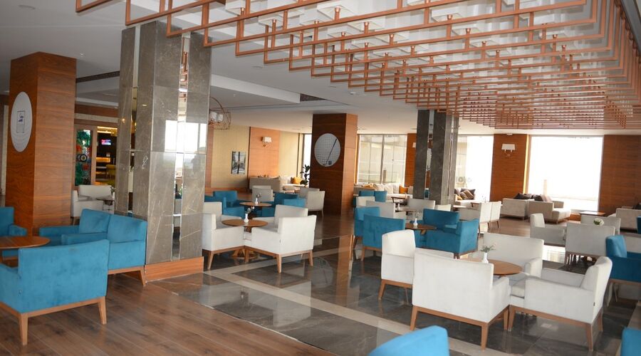 Ramada Resort By Wyndham Kuşadası & Golf