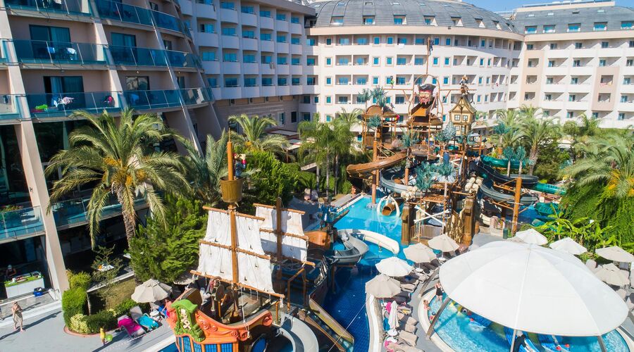 Long Beach Resort Hotel & Spa Deluxe