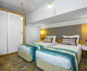 Long Beach Resort Hotel & Spa Deluxe