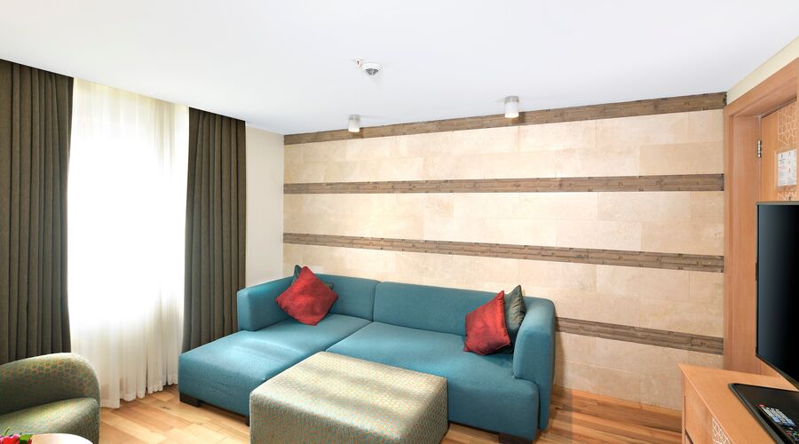 Kempsinki Hotel The Dome