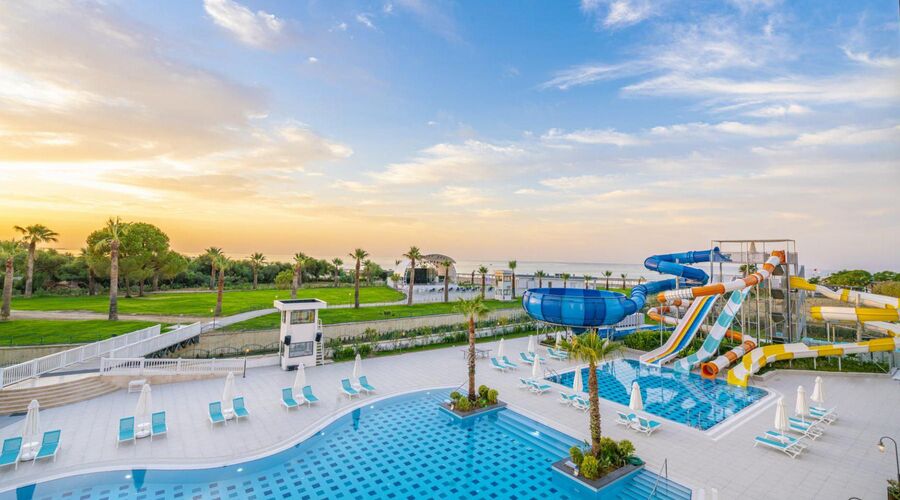 Diamond De Luxe Hotel